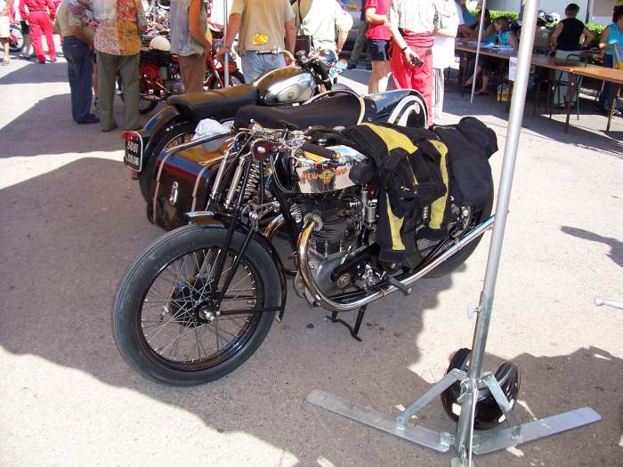 Moto 007.jpg